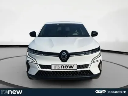 Photo 7 Renault Megane  E-Tech Electric EV60 220ch Techno super charge