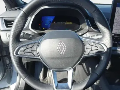 Photo 14 Renault Symbioz  1.6 E-Tech full hybrid 145ch Iconic
