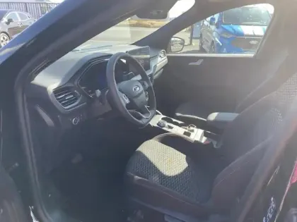 Photo 8 Ford Kuga  2.5 Duratec 180ch Hybrid FlexiFuel ST-Line Powershift
