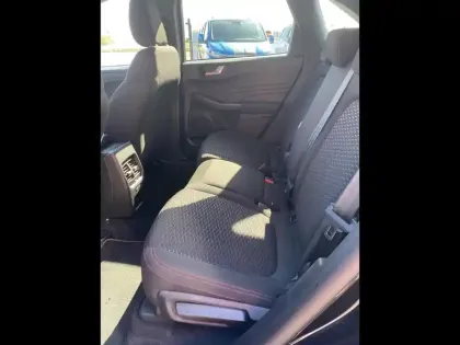 Photo 10 Ford Kuga  2.5 Duratec 180ch Hybrid FlexiFuel ST-Line Powershift
