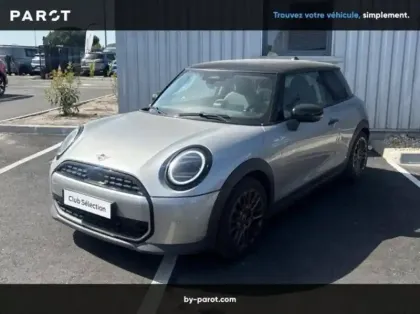 Photo 30 Mini Cooper F66 156 ch DKG7 C Classic