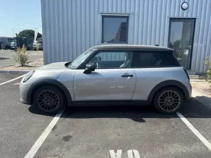 Photo 23 Mini Cooper  C 156ch Classic DKG7