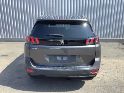 Photo 5 Peugeot 5008 BlueHDi 130ch S&S EAT8 Allure Pack