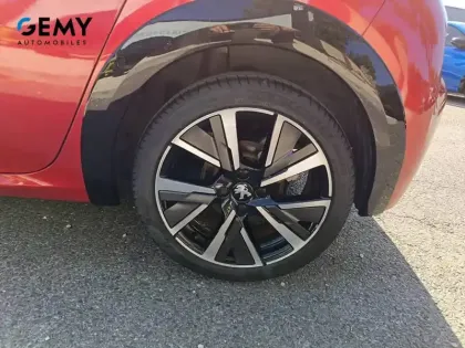 Photo 10 Peugeot 208  PureTech 100 S&S BVM6