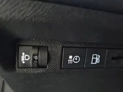 Photo 48 Peugeot 308  SW PHEV 180 e-EAT8