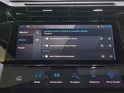 Photo 45 Peugeot 308  SW PHEV 180 e-EAT8