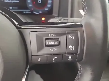 Photo 43 Nissan Qashqai  Mild Hybrid 140 ch