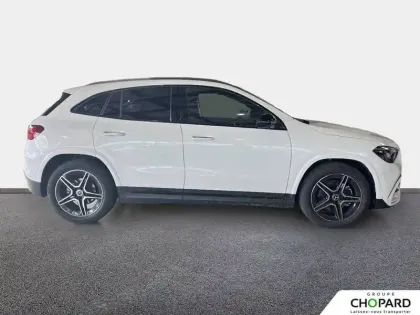 Photo 8 Mercedes GLA  200 d 8G-DCT