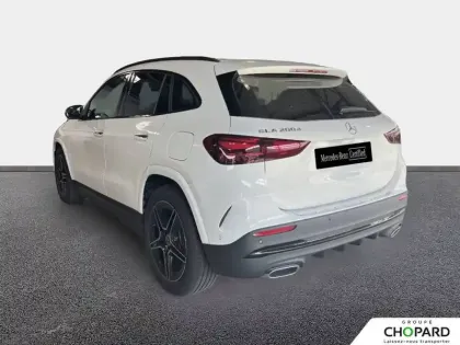 Photo 6 Mercedes GLA  200 d 8G-DCT