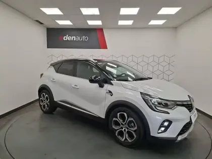 Photo 14 Renault Captur  E-Tech Plug-in 160