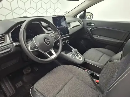 Photo 39 Renault Captur  E-Tech Plug-in 160