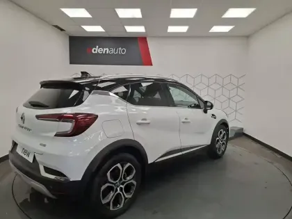 Photo 19 Renault Captur  E-Tech Plug-in 160