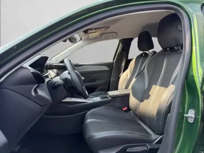 Photo 10 Peugeot 308  PHEV 180 e-EAT8