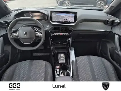 Photo 7 Peugeot 2008  Hybrid 145 e-DCS6