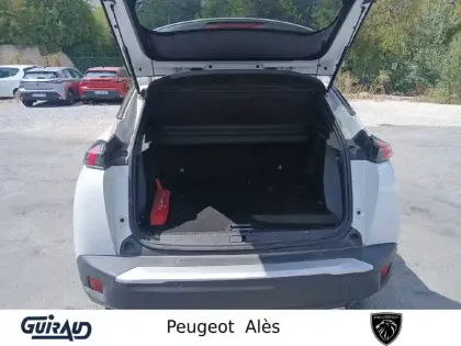 Photo 6 Peugeot 2008  PureTech 130 S&S BVM6