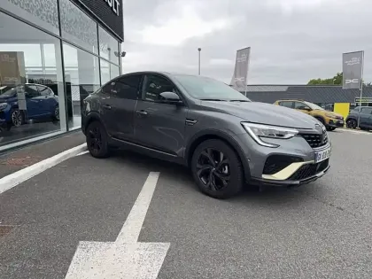 Photo 17 Renault Arkana  E-Tech hybride 145 - 22