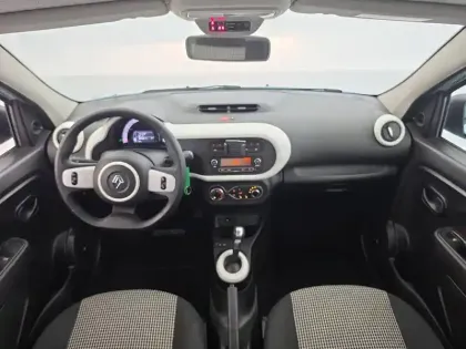 Photo 113 Renault Twingo  III E-Tech