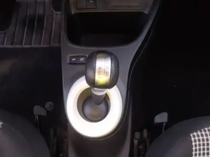 Photo 12 Renault Twingo  III E-Tech