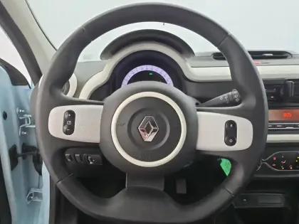 Photo 141 Renault Twingo  III E-Tech