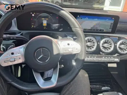 Photo 18 Mercedes Classe A  180 7G-DCT