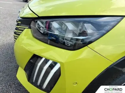 Photo 22 Peugeot 208  Hybrid 100 e-DCS6