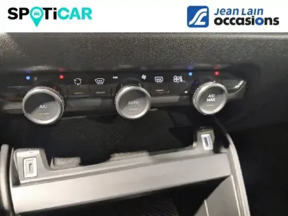 Photo 18 Citroën C4  PureTech 130 S&S EAT8