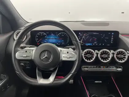 Photo 21 Mercedes GLA  250 e 8G-DCT