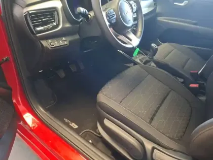 Photo 6 Kia Rio  1.0 T-GDi 100 ch BVM6