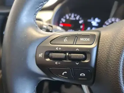 Photo 14 Kia Rio  1.0 T-GDi 100 ch BVM6