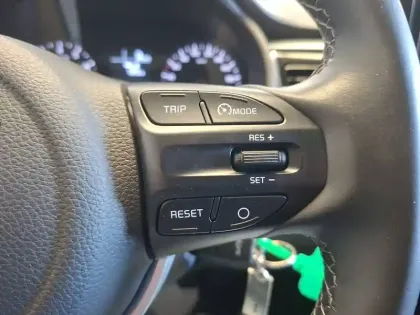 Photo 15 Kia Rio  1.0 T-GDi 100 ch BVM6