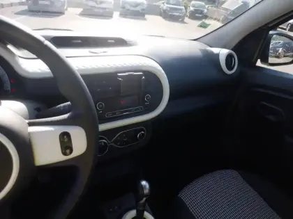 Photo 13 Renault Twingo  III Achat Intégral - 21