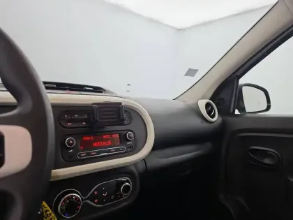 Photo 64 Renault Twingo  III Achat Intégral - 21