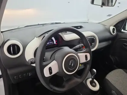 Photo 171 Renault Twingo  III Achat Intégral - 21