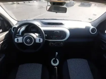 Photo 9 Renault Twingo  III Achat Intégral - 21