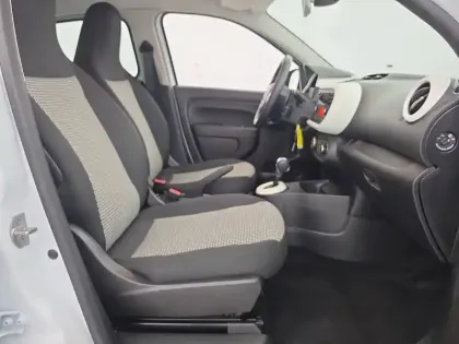 Photo 114 Renault Twingo  III Achat Intégral - 21