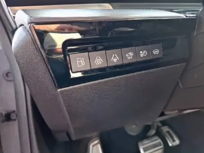 Photo 22 Peugeot 508  SW Hybrid4 360 e-EAT8 Peugeot Sport Engineered