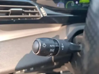 Photo 27 Peugeot 408  PHEV 225 e-EAT8