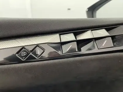 Photo 26 DS DS 4  Hybride E-Tense 225 EAT8