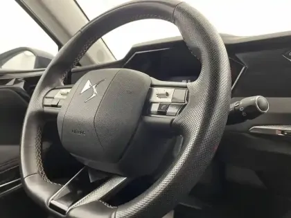 Photo 23 DS DS 4  Hybride E-Tense 225 EAT8