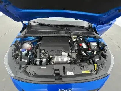 Photo 34 Peugeot 208  PureTech 100 S&S EAT8