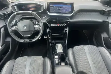Photo 22 Peugeot 208  Hybrid 100 e-DCS6
