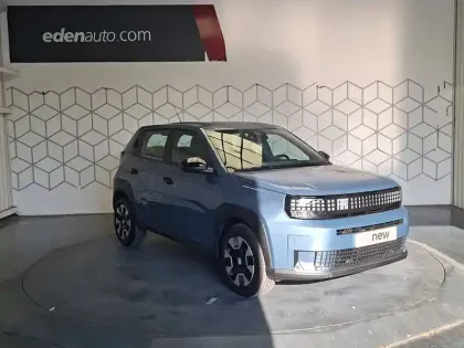 Photo 5 Fiat Panda Grande  T-Gen 3 1.2 Hybrid Turbo 110 ch eDCT6