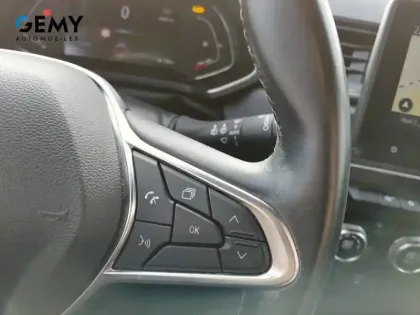 Photo 16 Renault Captur  TCe 100