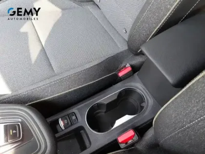Photo 31 Renault Symbioz  E-Tech full hybrid 145