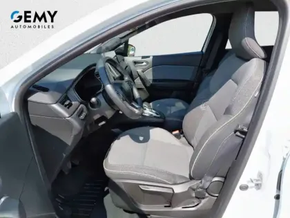 Photo 8 Renault Symbioz  E-Tech full hybrid 145