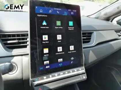 Photo 23 Renault Symbioz  E-Tech full hybrid 145