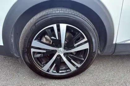 Photo 8 Peugeot 3008  Hybrid 225 e-EAT8