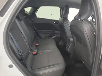 Photo 44 Renault Captur  E-Tech full hybrid 145 ch