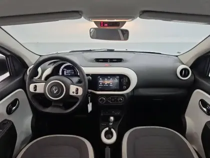 Photo 264 Renault Twingo  III E-Tech