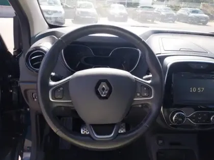 Photo 41 Renault Captur  TCe 130 FAP